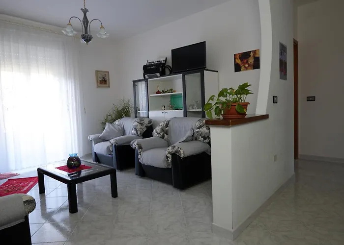 公寓 L Agrifoglio Di Rita Loddo 丰尼